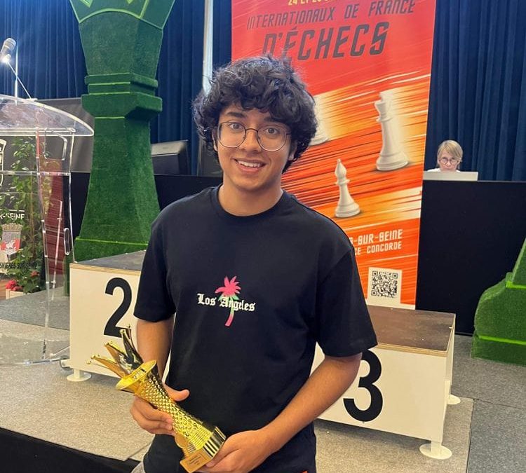 CHAMPIONNAT DE FRANCE DE BLITZ – MAËLYS, NILS ET RAJAT CHAMPIONS !!!! 🏆🏆🏆